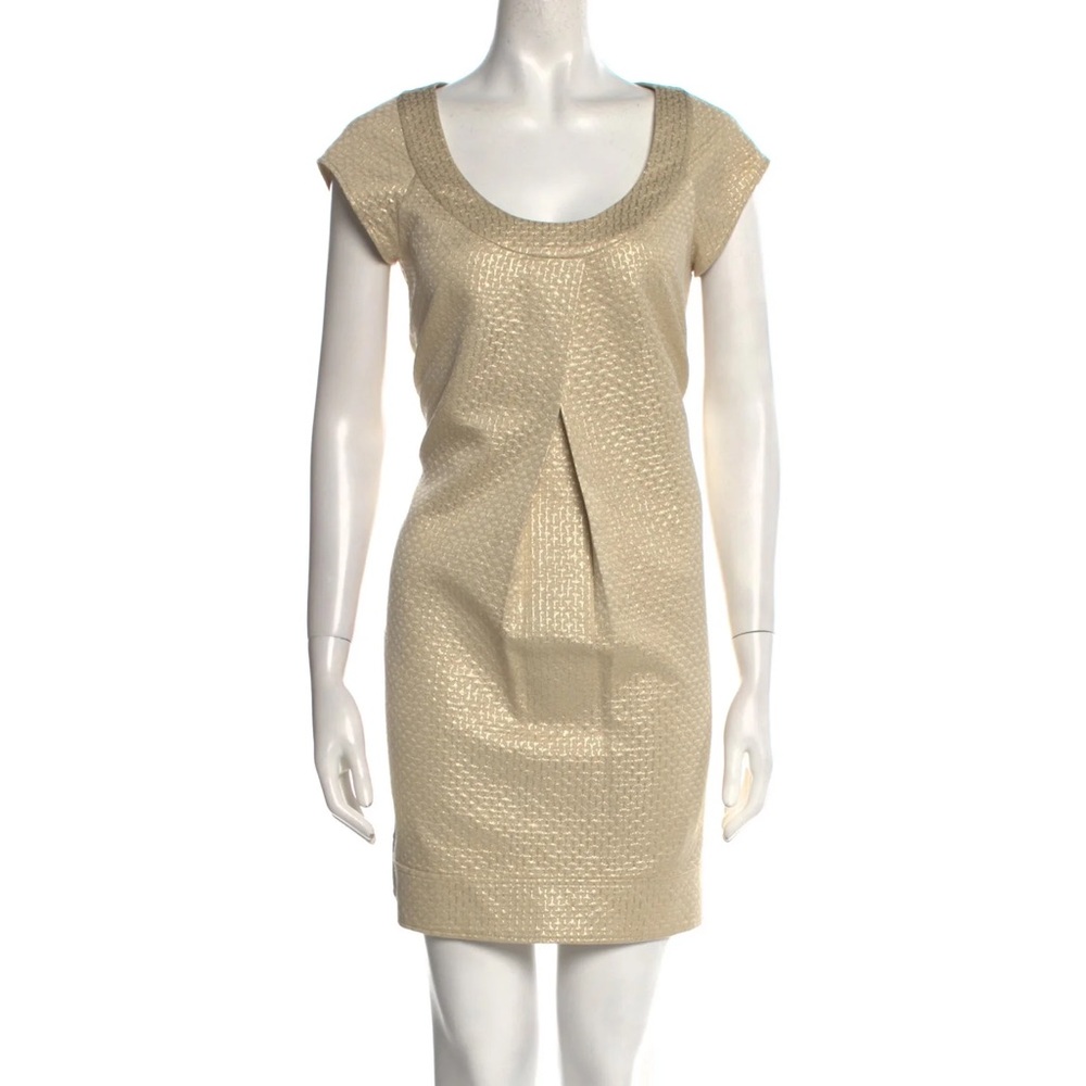 Diane Von Furstenberg Gold Jacquard Inverted Pleat Detail Ayuka Dress - Size 4